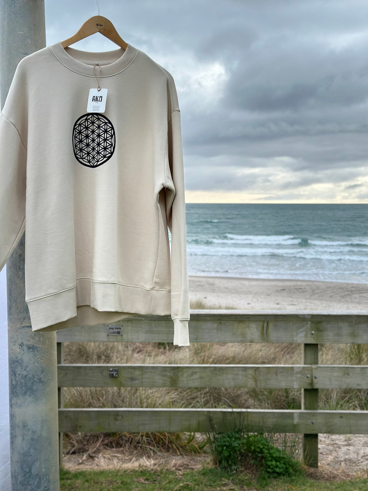Sweatshirt - Flower of Life